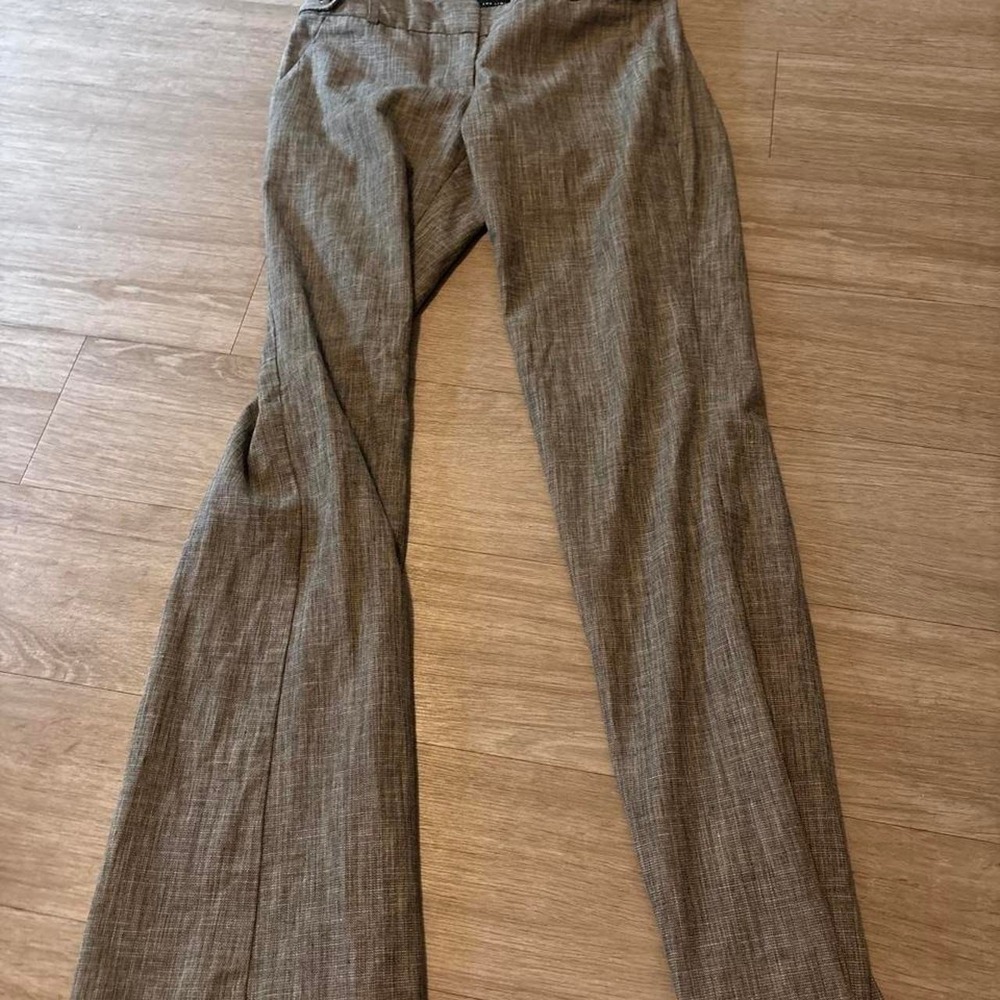 The Limited Drew Fit dress pants in a versatile taupe/brown textured weave